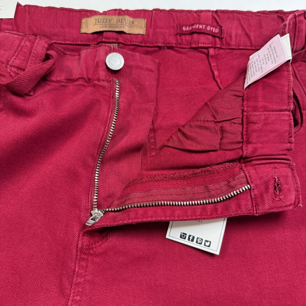 NWT Judy Blue High Waist Joggers Size 13/31 Scarlet Red Drawstring Garment Dyed - Picture 5 of 9